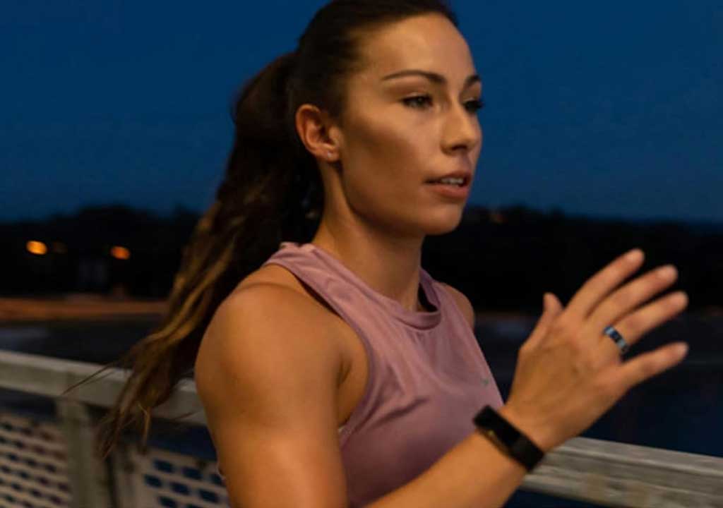 Style and Silicon: The Modern Smart Ring Fusion